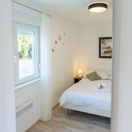 Luxury Paloma Blanca With Heated Pool *