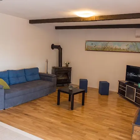 Luxury Paloma Blanca With Heated Pool * Lovreć