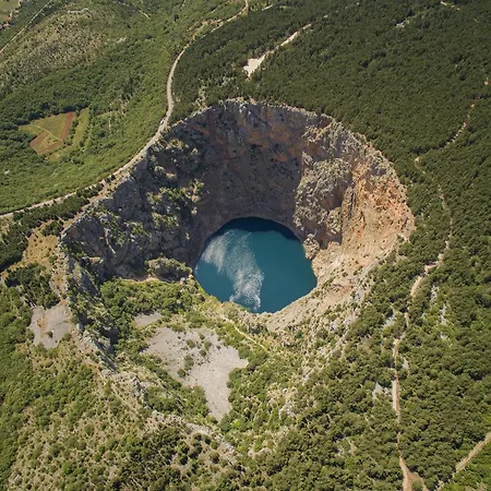 Vila Luxury Paloma Blanca With Heated Pool *