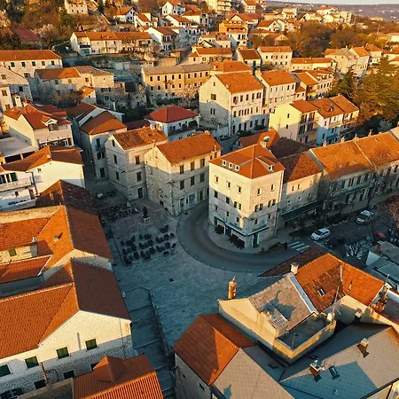 Luxury Paloma Blanca With Heated Pool