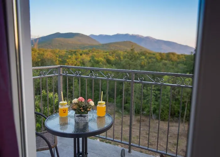 Luxury Paloma Blanca With Heated Pool 别墅 Lovreć