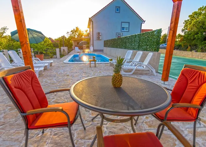 别墅 Luxury Paloma Blanca With Heated Pool *